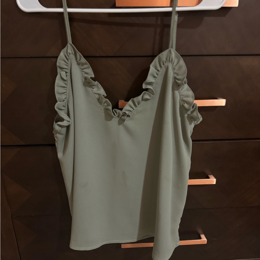Green ruffle cami top #tanktop